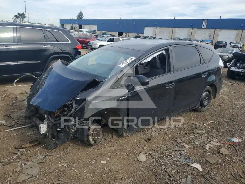 2013 Toyota PRIUS фото