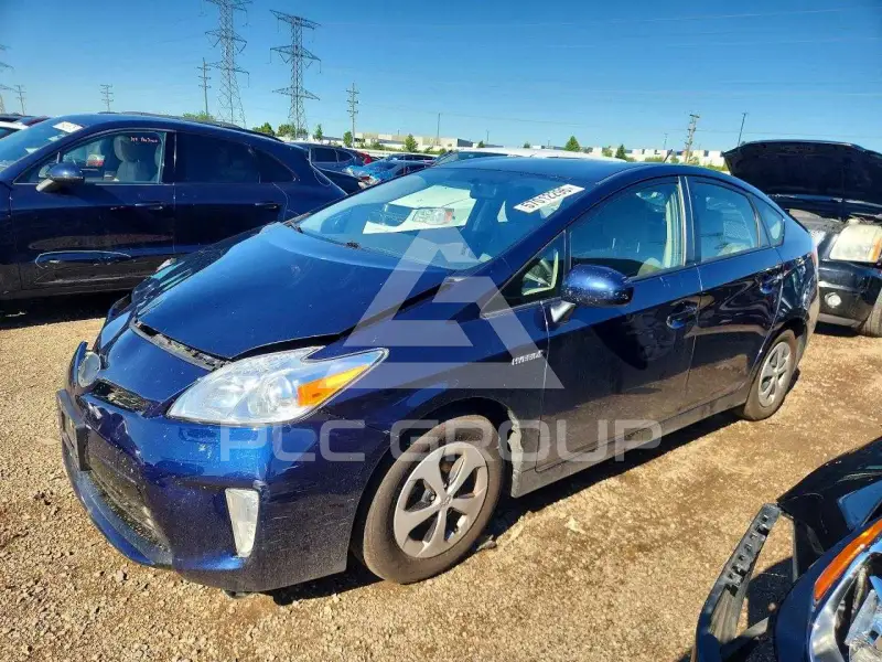 2013 Toyota PRIUS photo