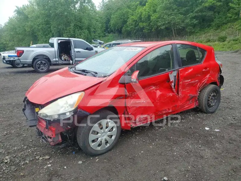 2013 Toyota PRIUS photo