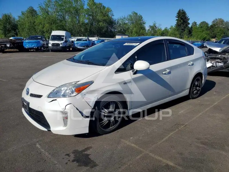 2013 Toyota PRIUS фото