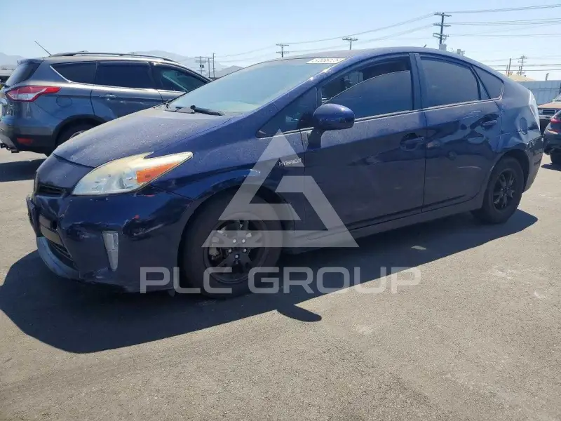 2013 Toyota PRIUS photo
