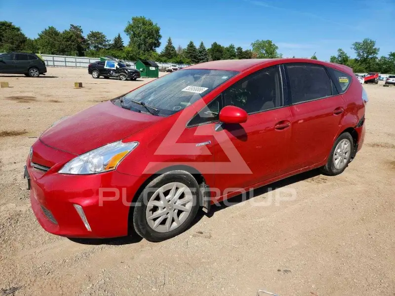 2013 Toyota PRIUS фото