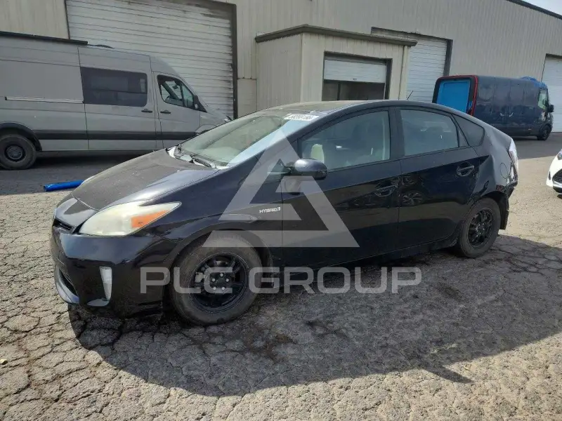 2013 Toyota PRIUS photo