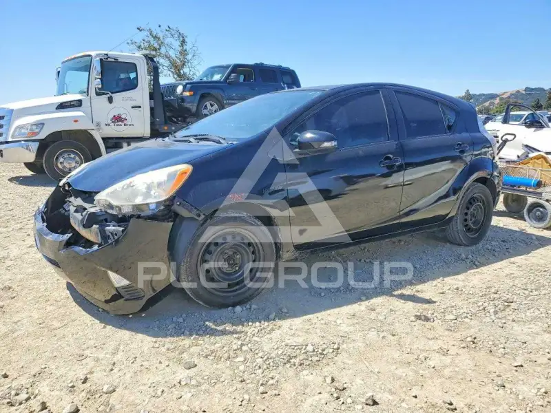 2013 Toyota PRIUS photo