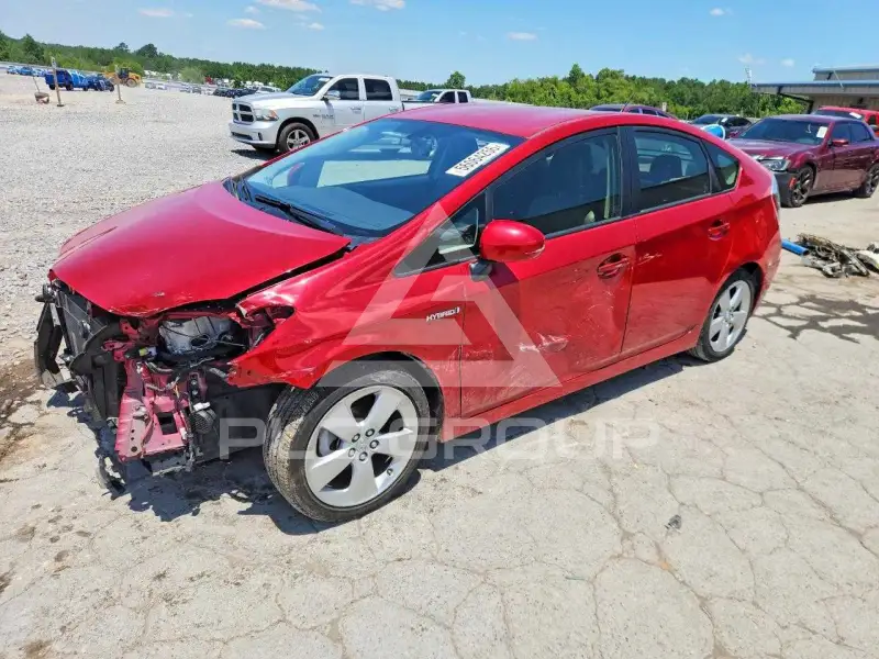 2013 Toyota PRIUS фото