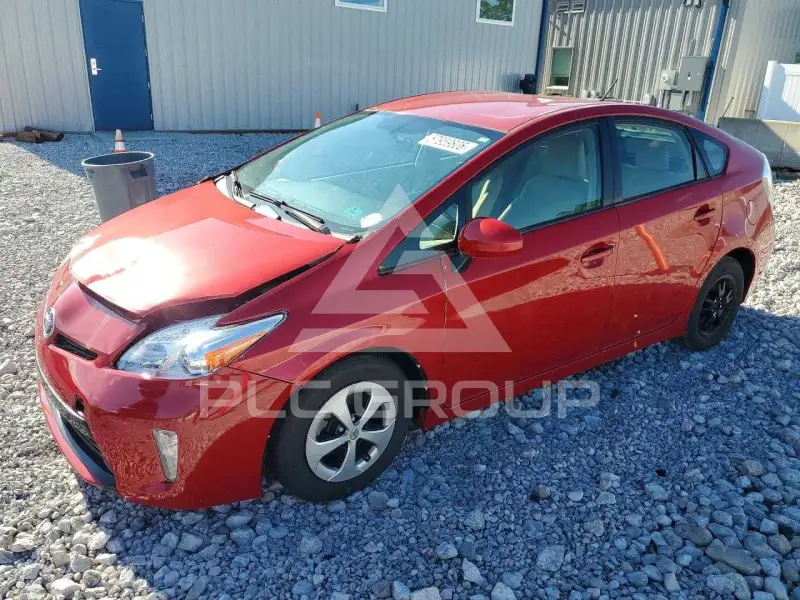 2013 Toyota PRIUS фото