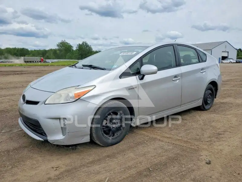 2013 Toyota PRIUS photo