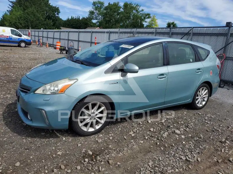 2013 Toyota PRIUS фото