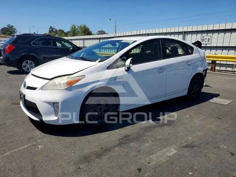 2013 Toyota PRIUS photo