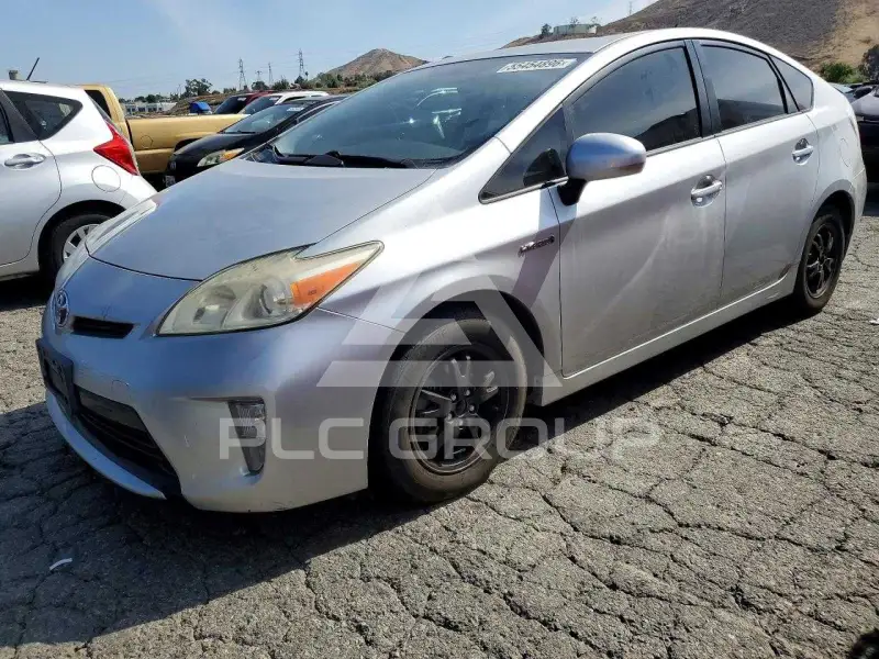 2013 Toyota PRIUS фото