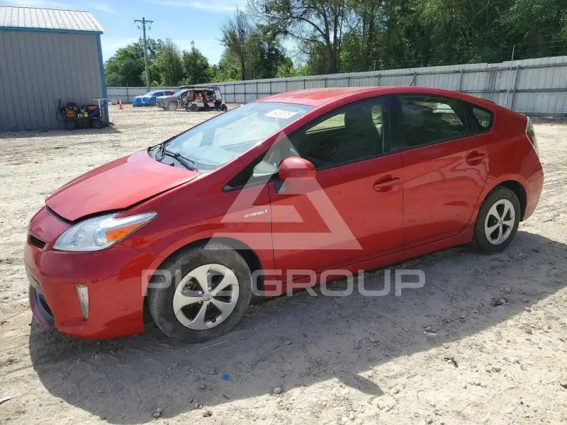 2013 Toyota PRIUS фото