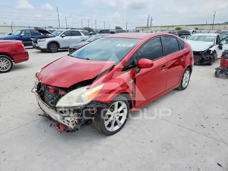 2013 Toyota PRIUS фото