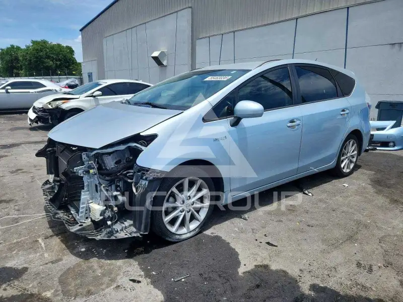 2013 Toyota PRIUS фото