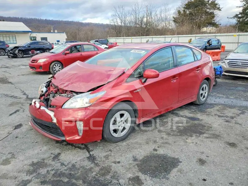 2013 Toyota PRIUS photo