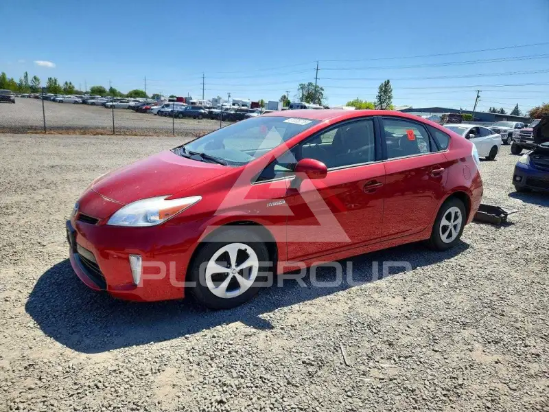 2013 Toyota PRIUS photo