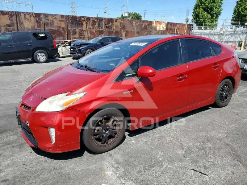 2013 Toyota PRIUS фото