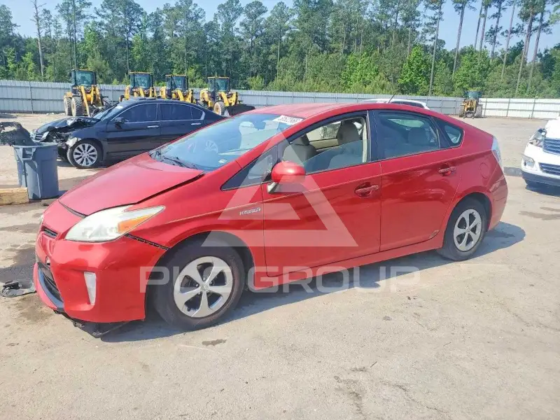 2013 Toyota PRIUS фото
