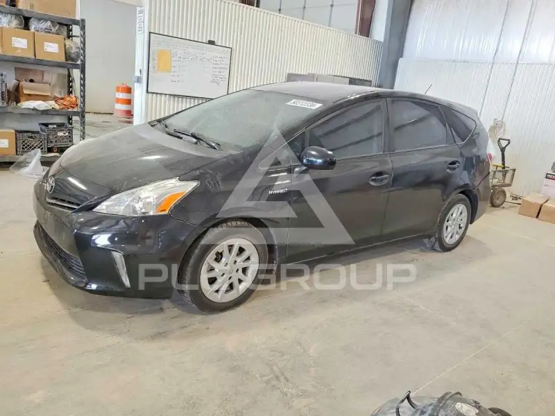 2013 Toyota PRIUS фото