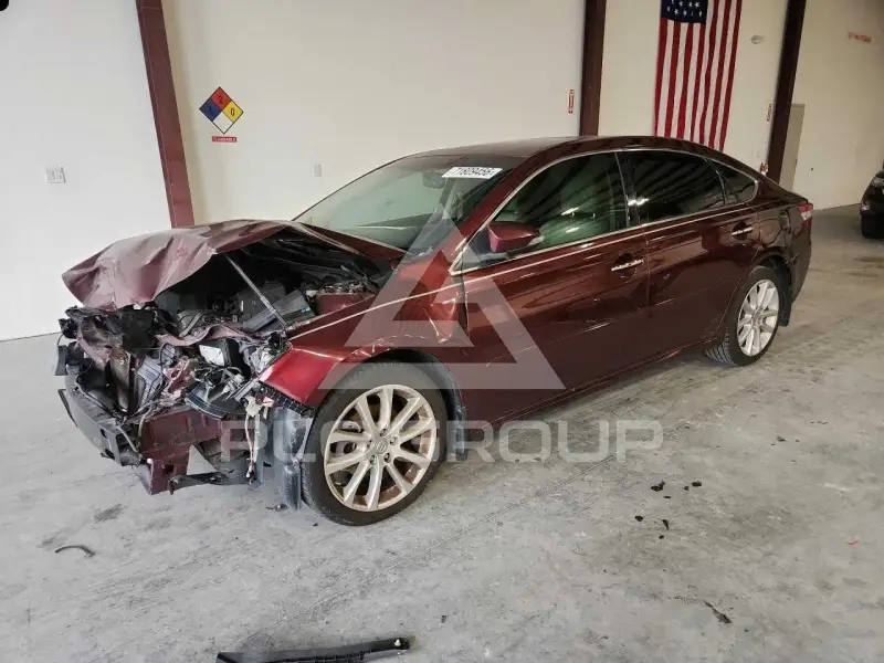 2013 Toyota AVALON фото