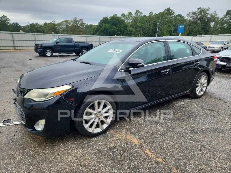 2013 Toyota AVALON photo