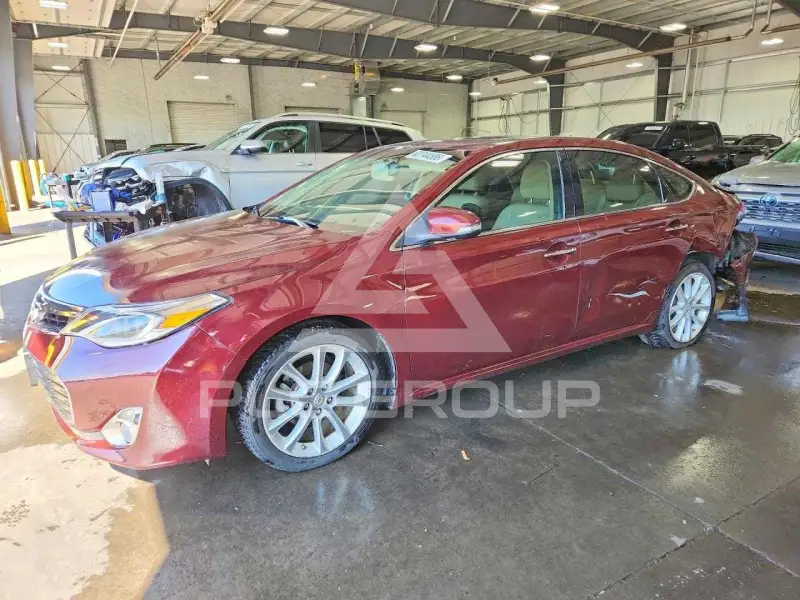 2013 Toyota AVALON фото