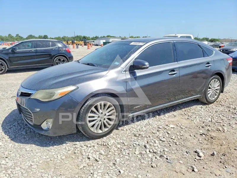 2013 Toyota AVALON фото