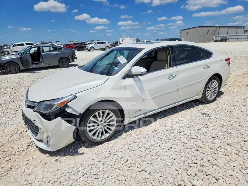 2013 Toyota AVALON фото