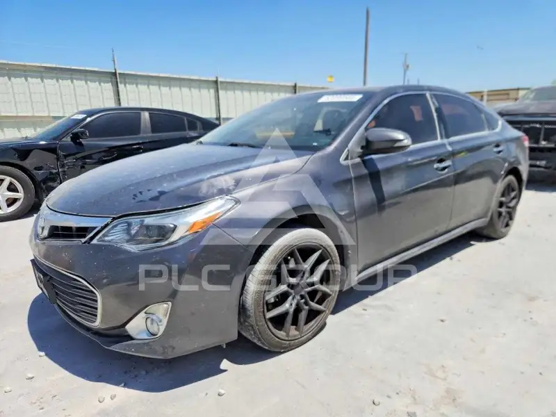 2013 Toyota AVALON фото