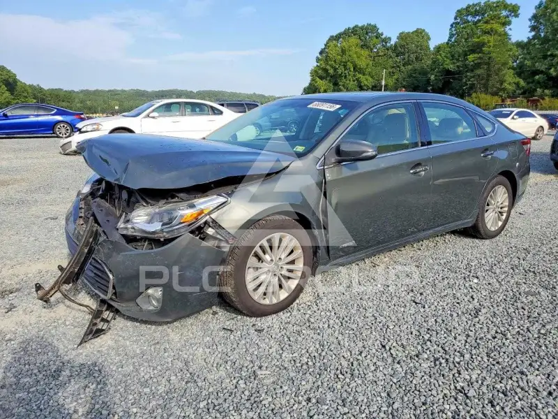 2013 Toyota AVALON фото