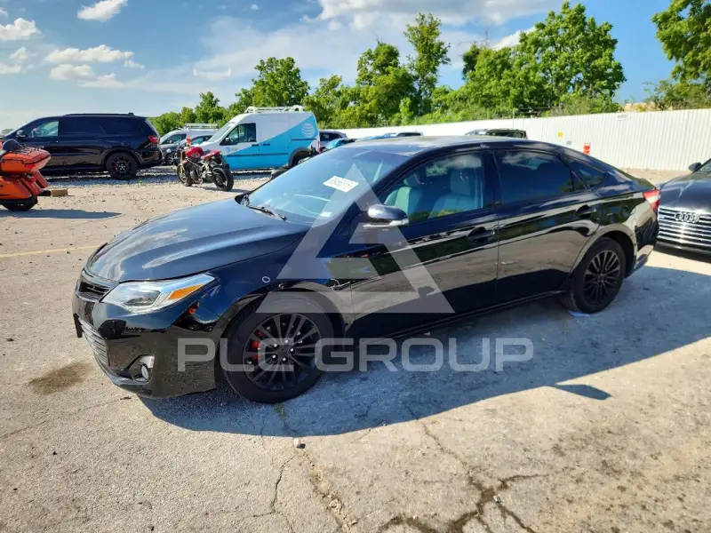 2013 Toyota AVALON фото