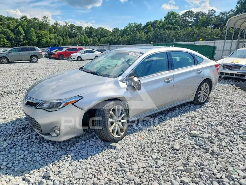 2013 Toyota AVALON фото