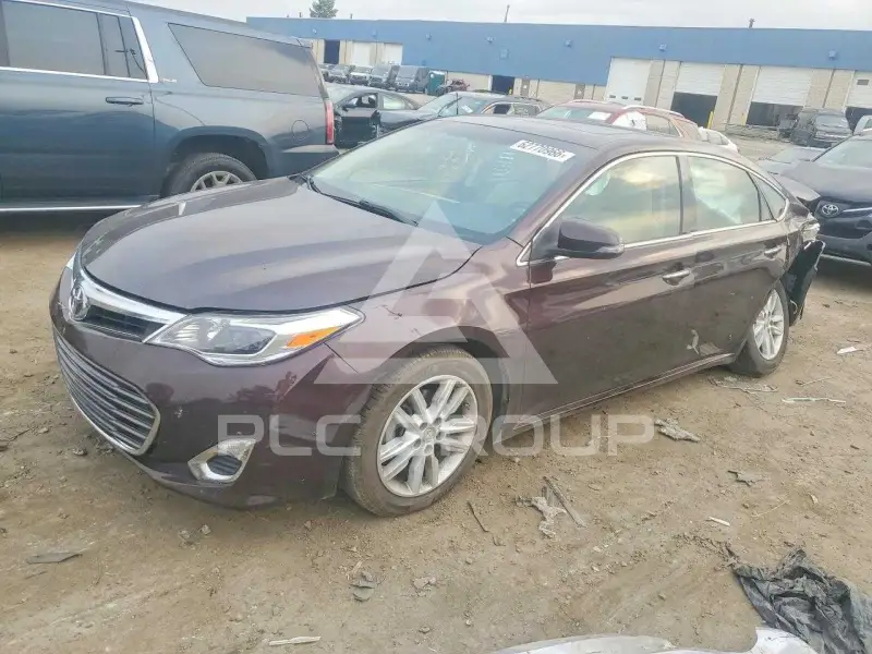 2013 Toyota AVALON photo