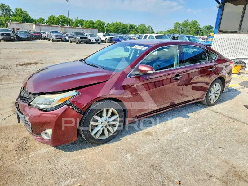 2013 Toyota AVALON фото