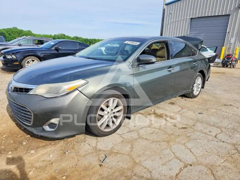 2013 Toyota AVALON фото