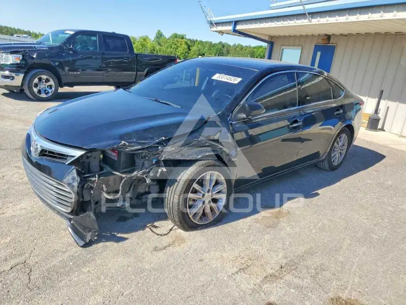 2013 Toyota AVALON фото