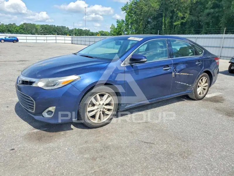 2013 Toyota AVALON фото