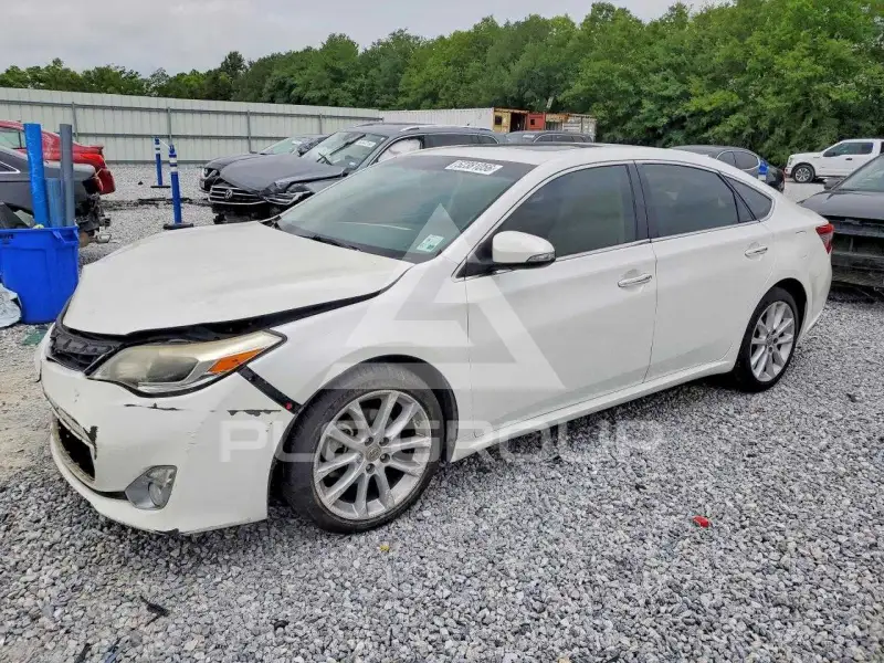 2013 Toyota AVALON фото
