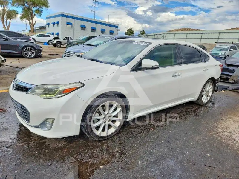 2013 Toyota AVALON фото