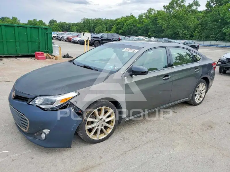 2013 Toyota AVALON фото