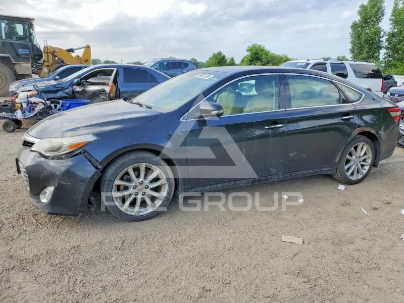 2013 Toyota AVALON фото