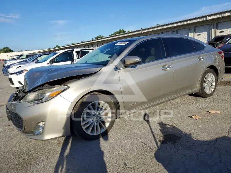 2013 Toyota AVALON фото