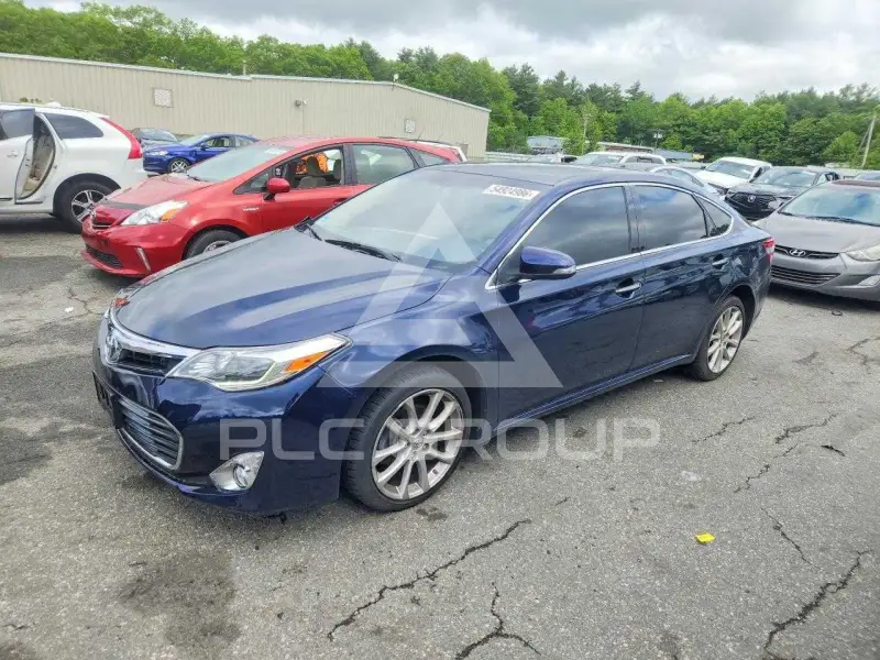 2013 Toyota AVALON фото