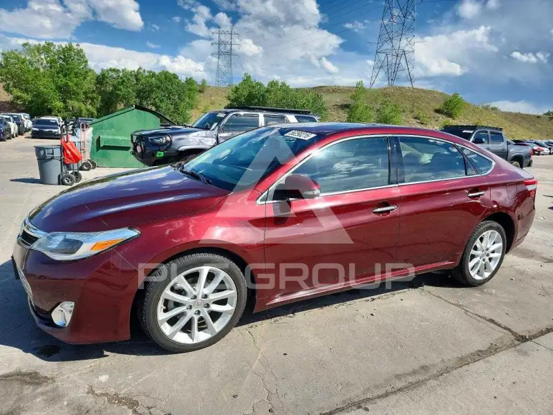 2013 Toyota AVALON фото