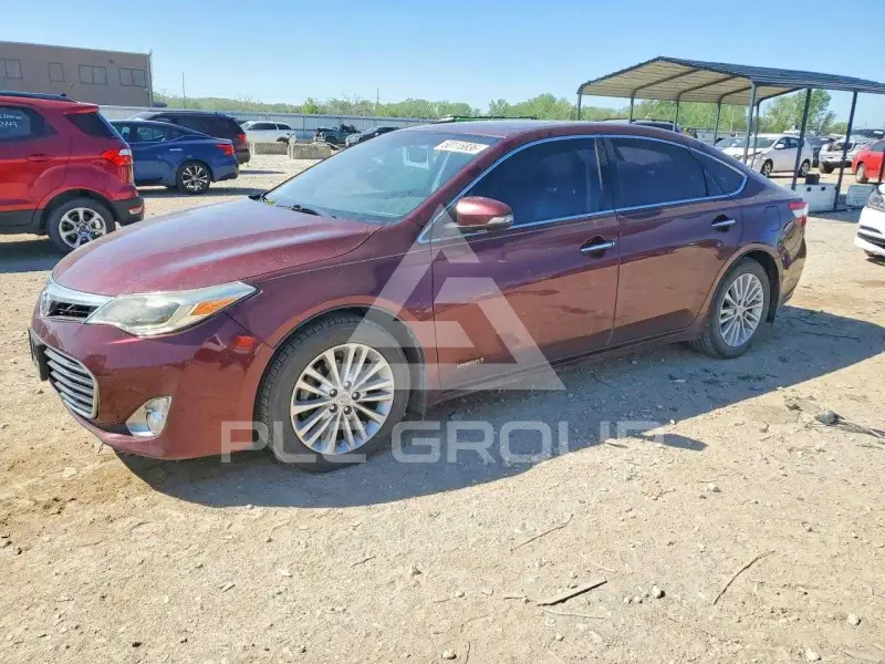 2013 Toyota AVALON фото