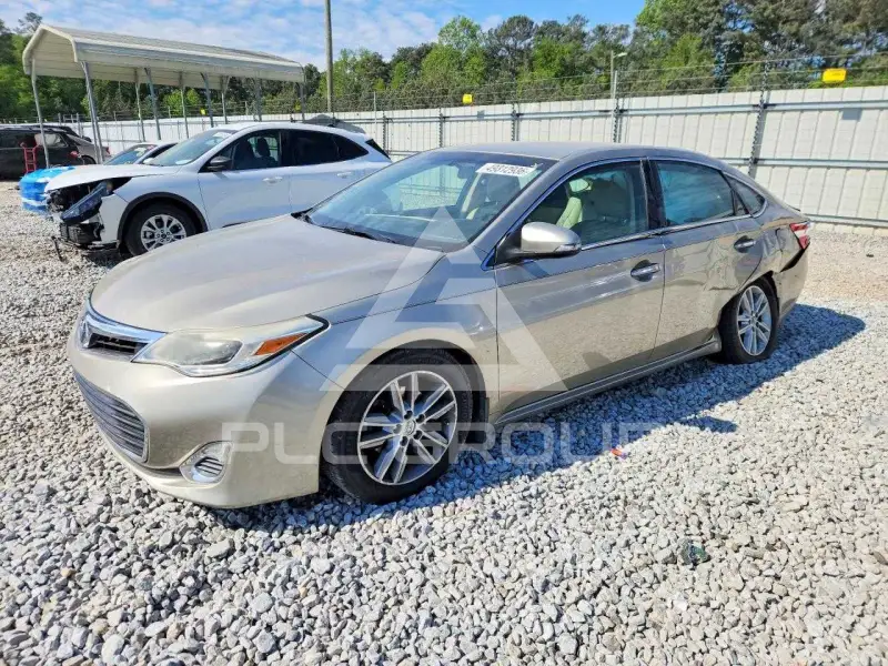 2013 Toyota AVALON фото