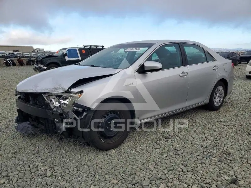 2013 Toyota CAMRY фото