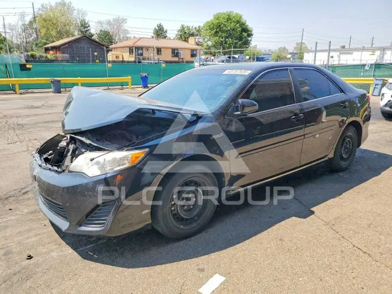 2013 Toyota CAMRY фото