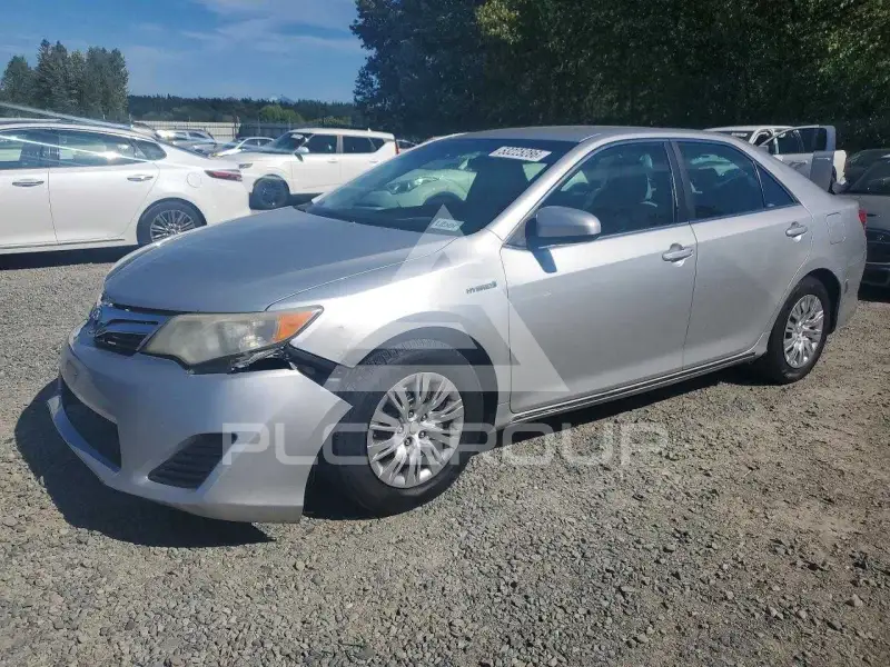2013 Toyota CAMRY фото