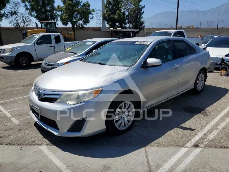 2013 Toyota CAMRY photo