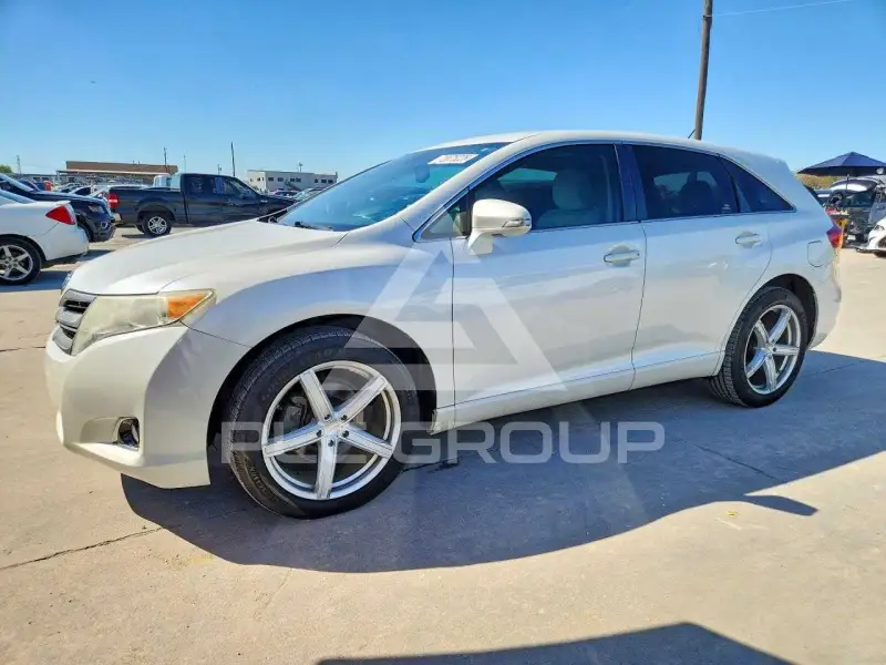 2013 Toyota VENZA photo
